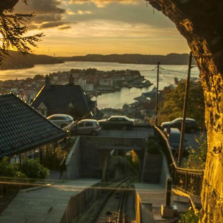 Dinbnb Apartments I 350M To Bryggen I Renovated 2023 I Quiet Top Apart Bergen Zewnętrze zdjęcie