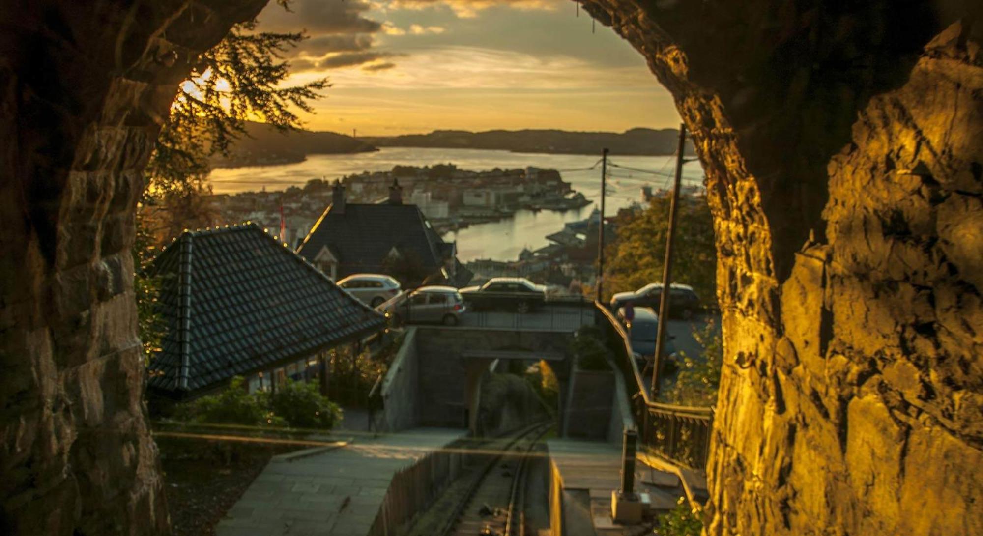 Dinbnb Apartments I 350M To Bryggen I Renovated 2023 I Quiet Top Apart Bergen Zewnętrze zdjęcie